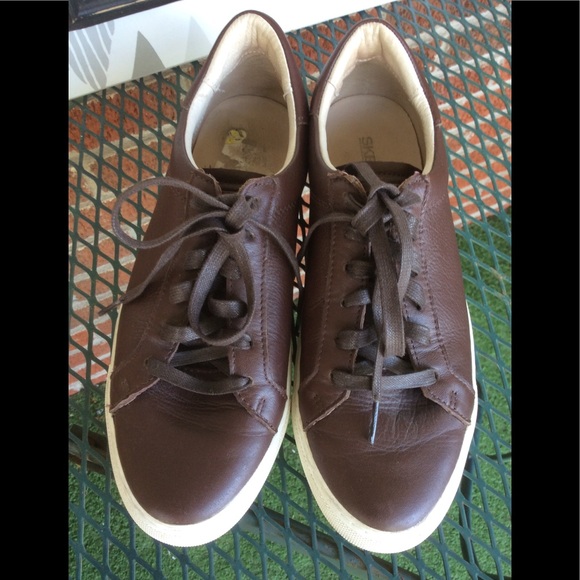 Skechers Leather sneakers Size 9 - Picture 1 of 8